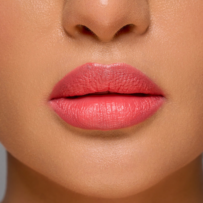 Labial Airy Lip Mud