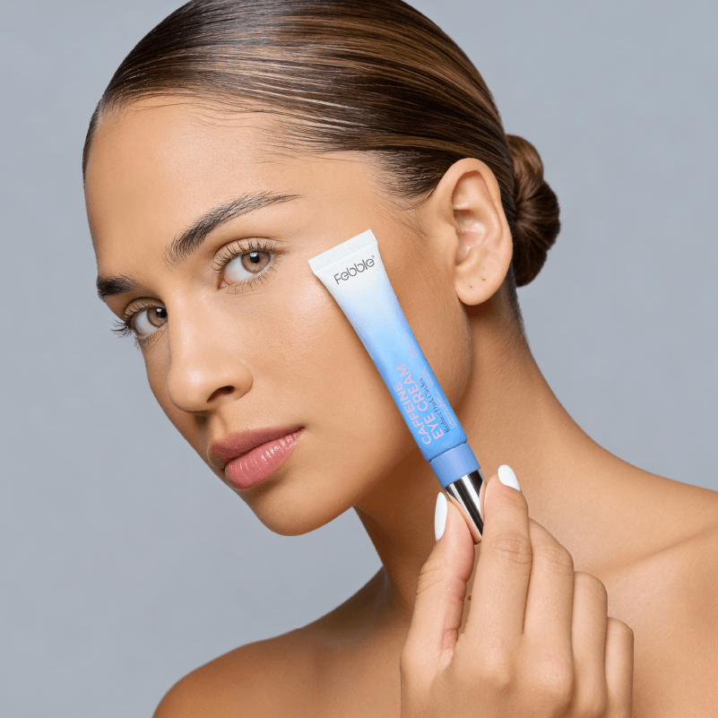 Contorno de Ojos con Cafeína